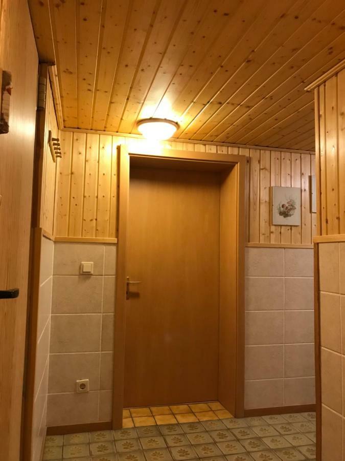 Schoenes Kellerzimmer Mit Bad Apartment Mittelangeln Екстериор снимка